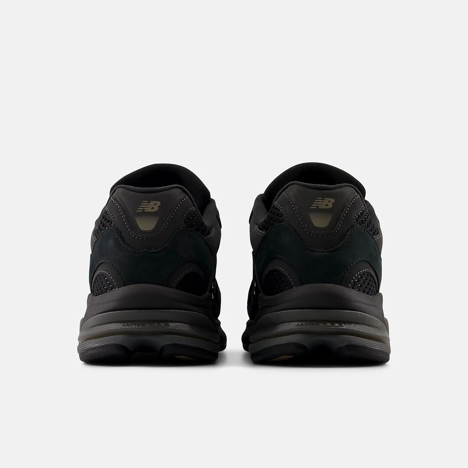 New Balance 2010 Sneaker Schwarz Nubuk ABZORB