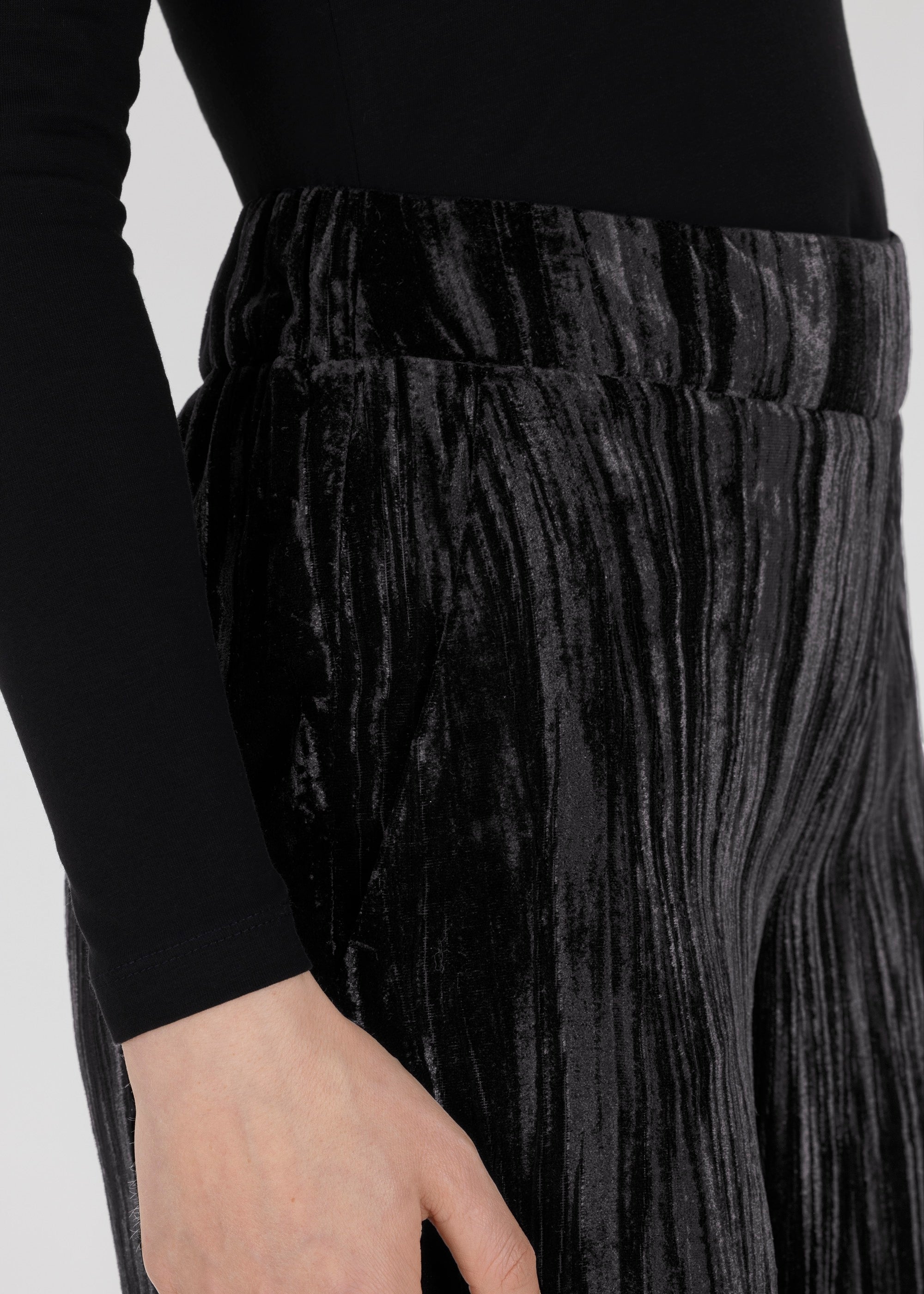 Stehmann Hamatit Hose Relaxed schwarz Crash-Samt