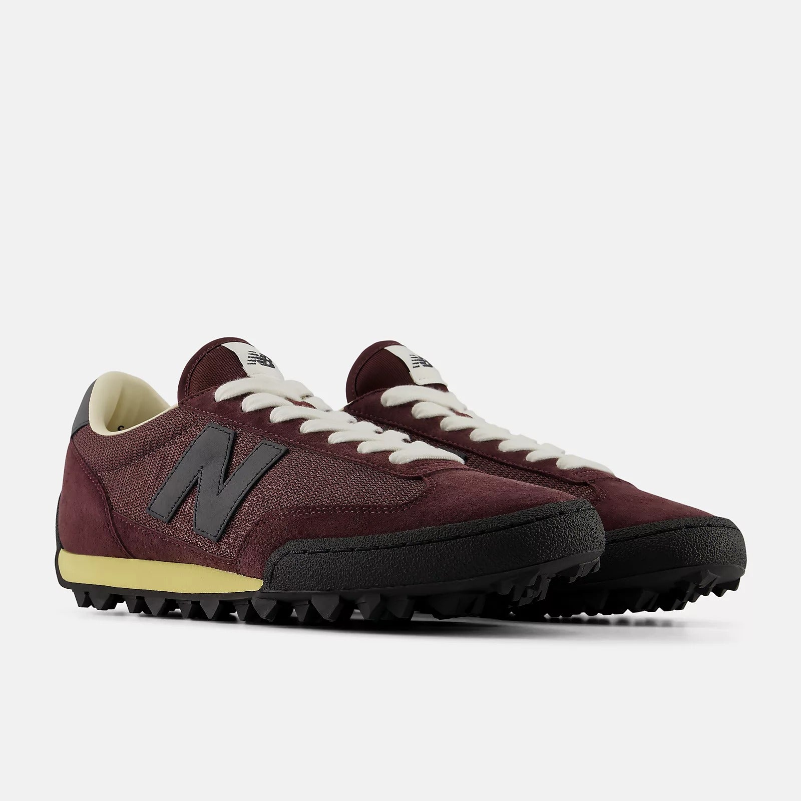New Balance Gator Run Cherry Leather Sneaker Leder 315 g