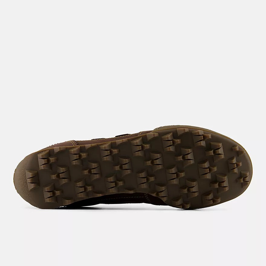 New Balance Gator Run Sneaker Pumpernickel Rich Oak Leder
