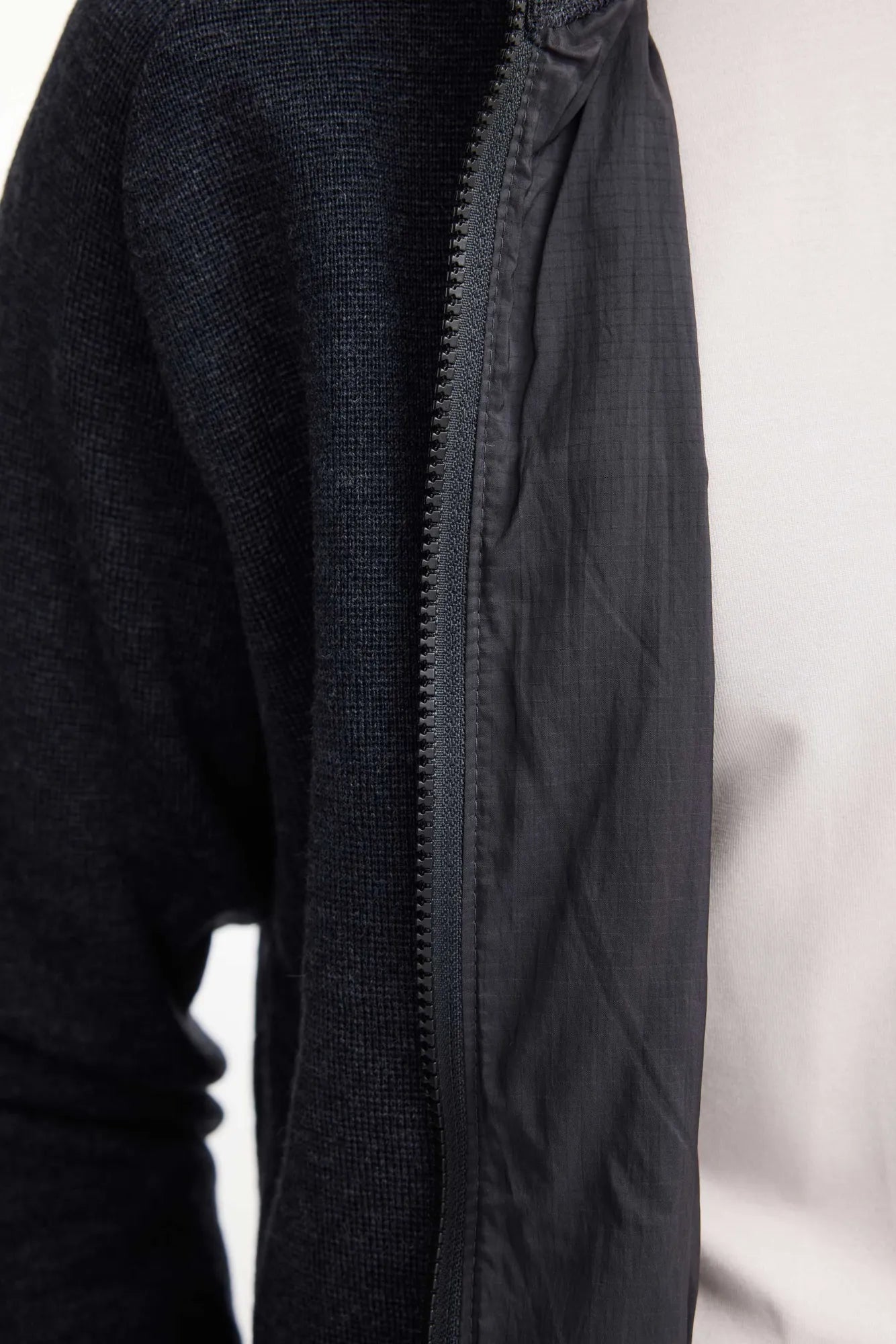 Ivanhoe Henry Full Zip Windbreaker Graphit S – Merinojacke