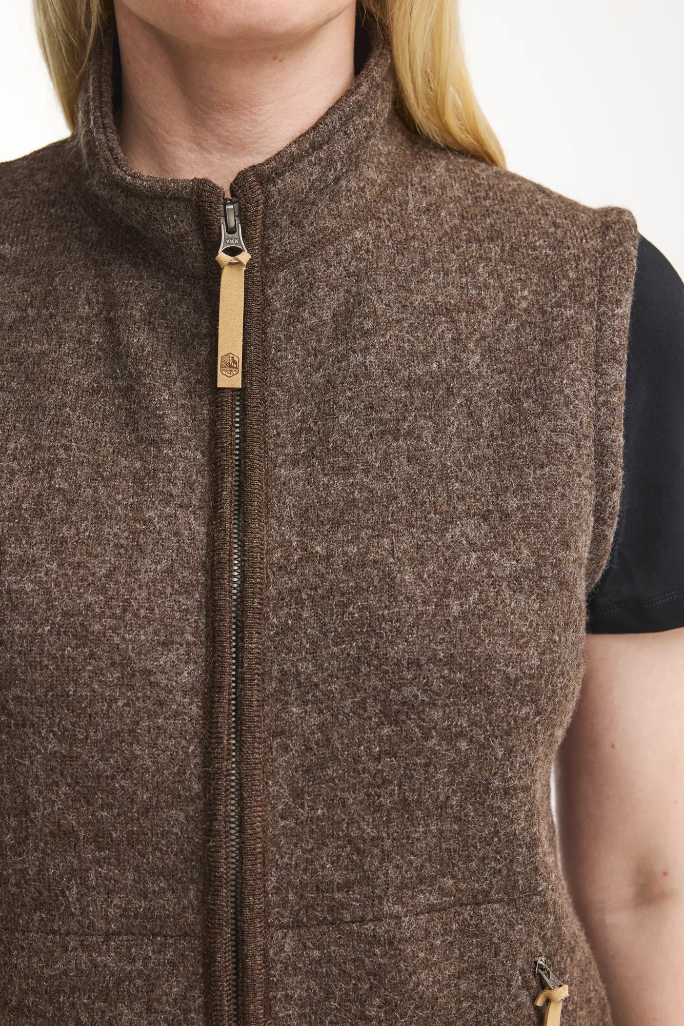 Ivanhoe NLS Coco Vest Weste Chocolate 100% Wolle