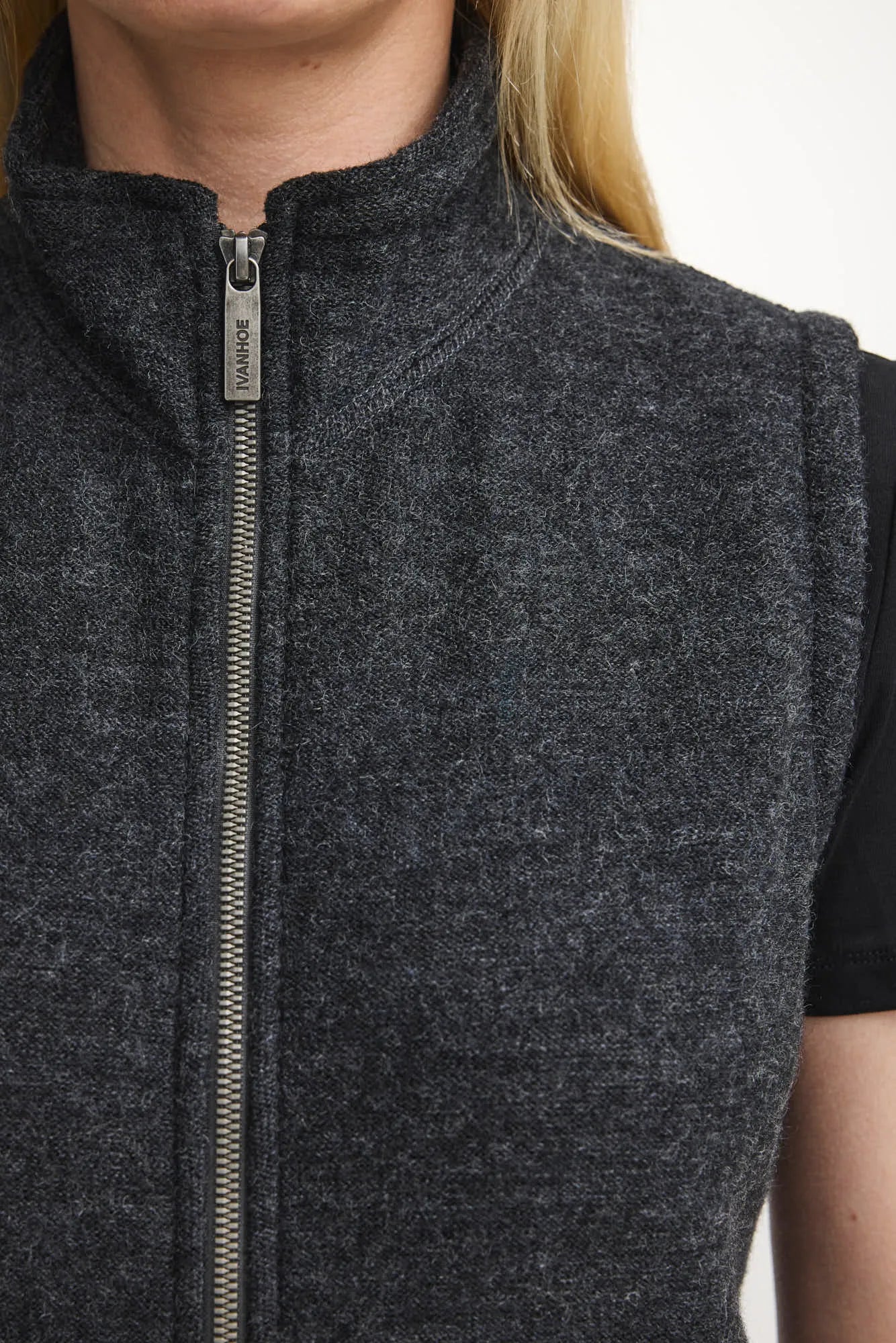 Ivanhoe Flora Vest Wollweste Damen graphite marl