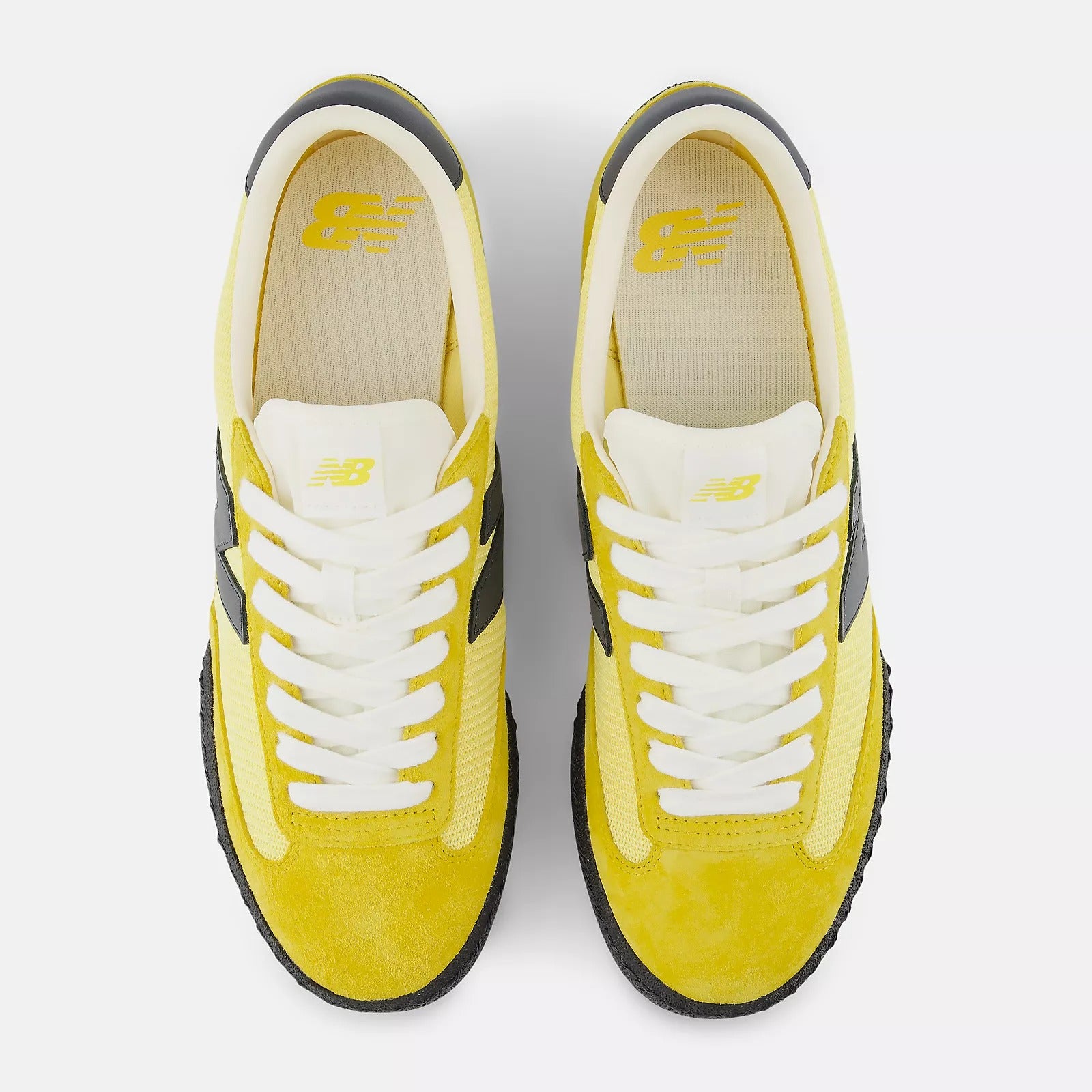 New Balance Gator Run Sneaker Yellow/Black 294 g