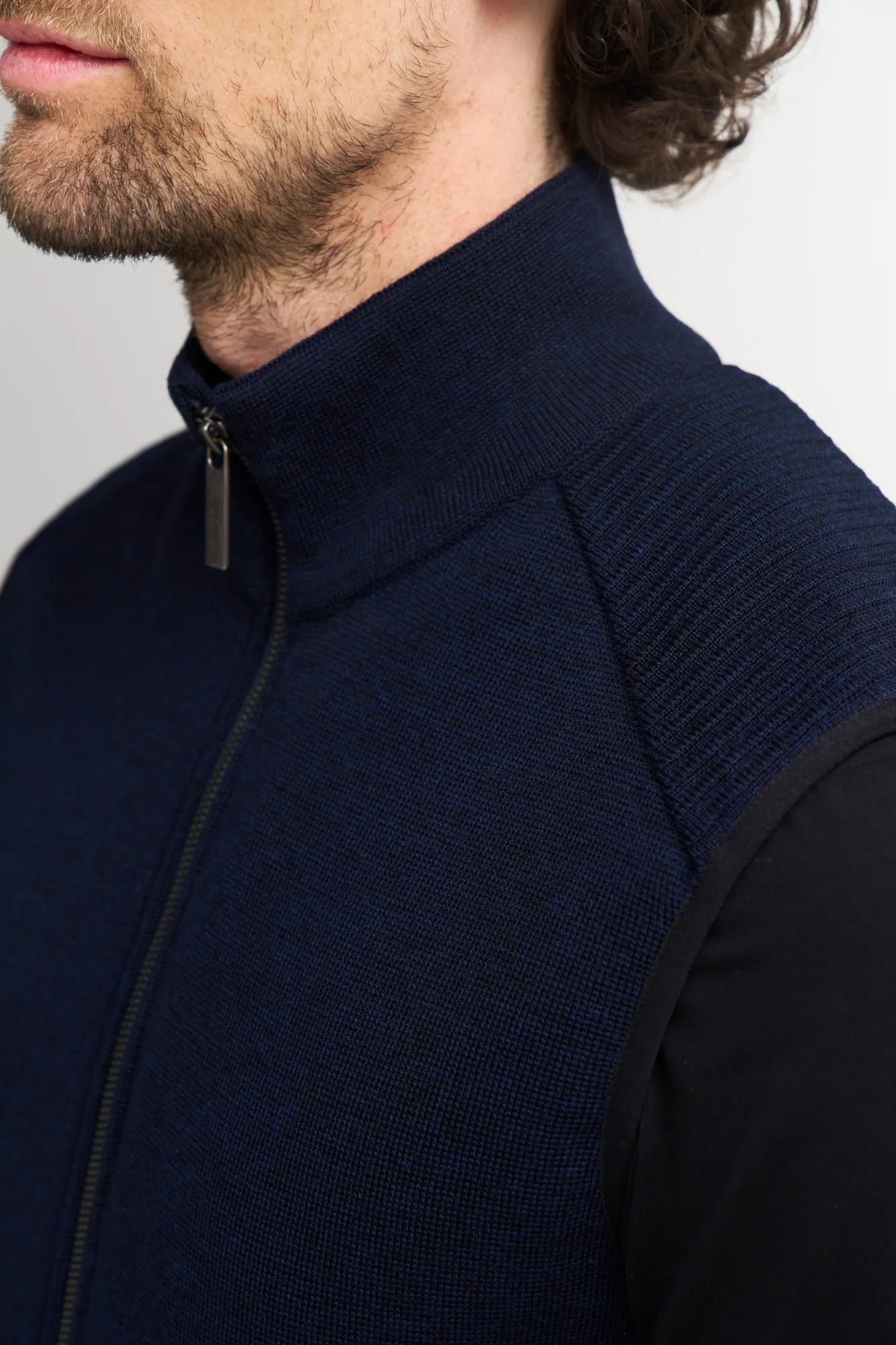 Ivanhoe Västar Ralf Weste Merinowolle Navy