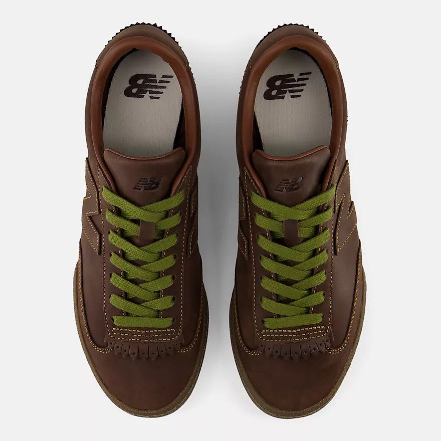 New Balance Gator Run Sneaker Pumpernickel Rich Oak Leder