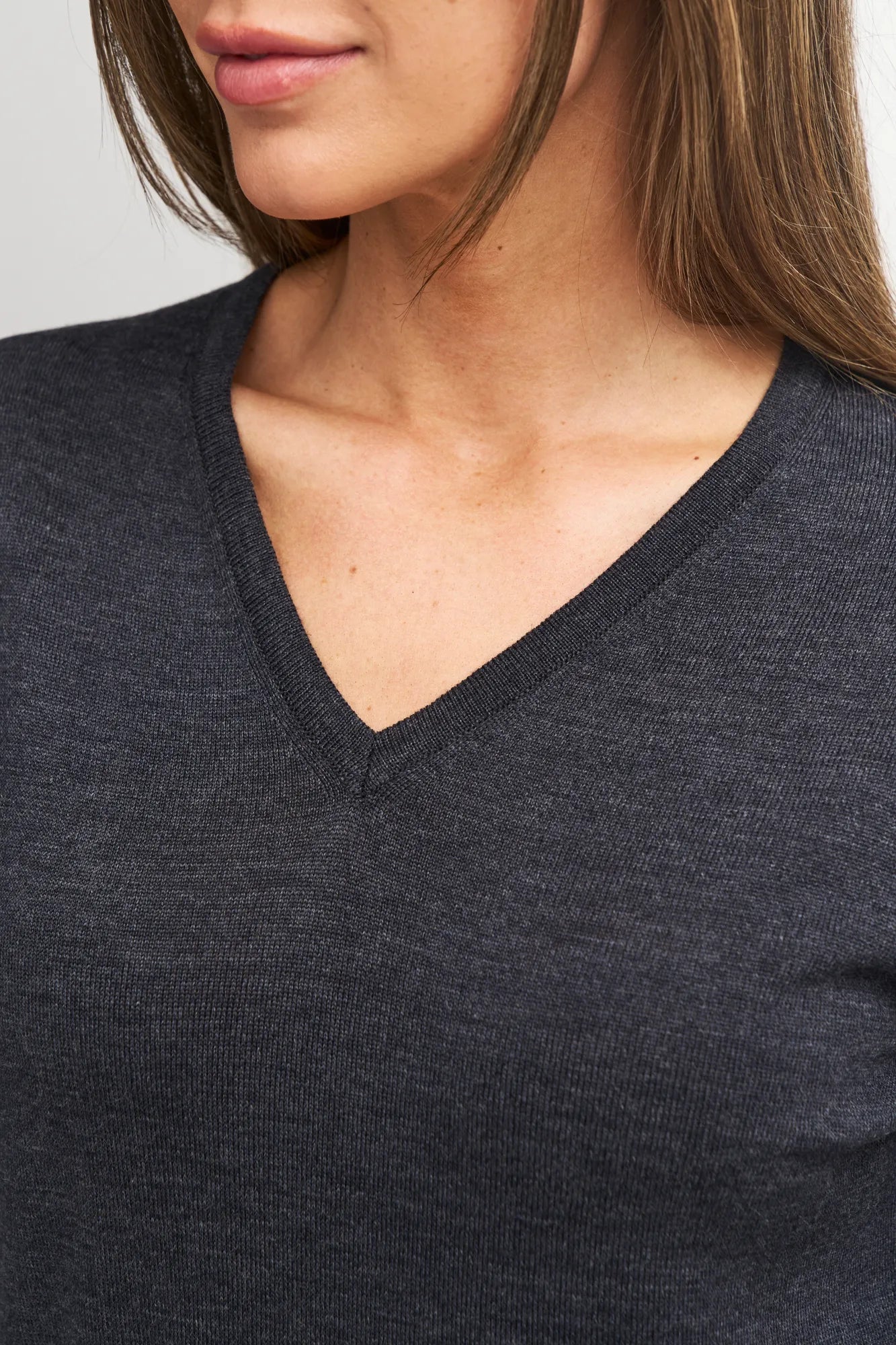 Ivanhoe Merino V-Neck Pullover Damen Schwarz Merino
