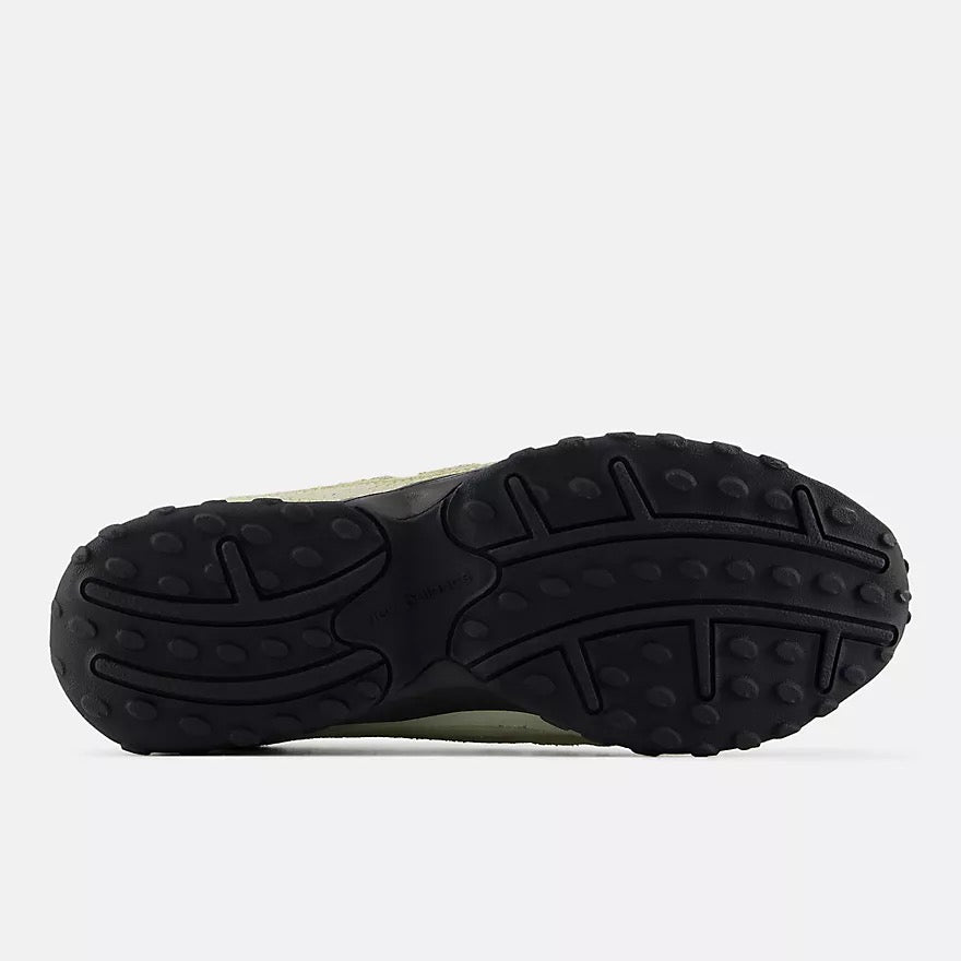 New Balance 204L Sneaker Pistachio Butter Low Profile