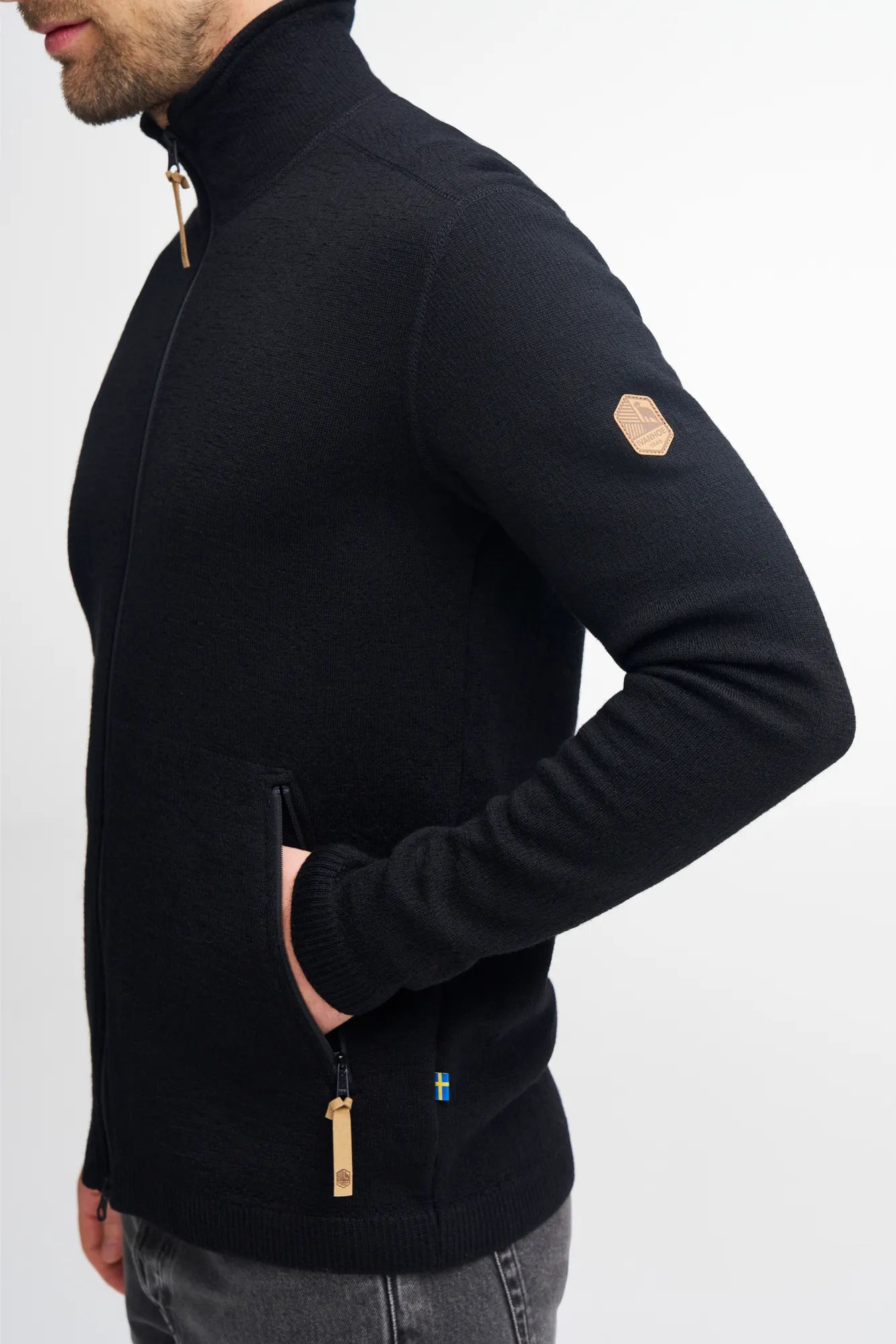 Ivanhoe Volmar Full Zip Wollpullover Black 69% Wolle