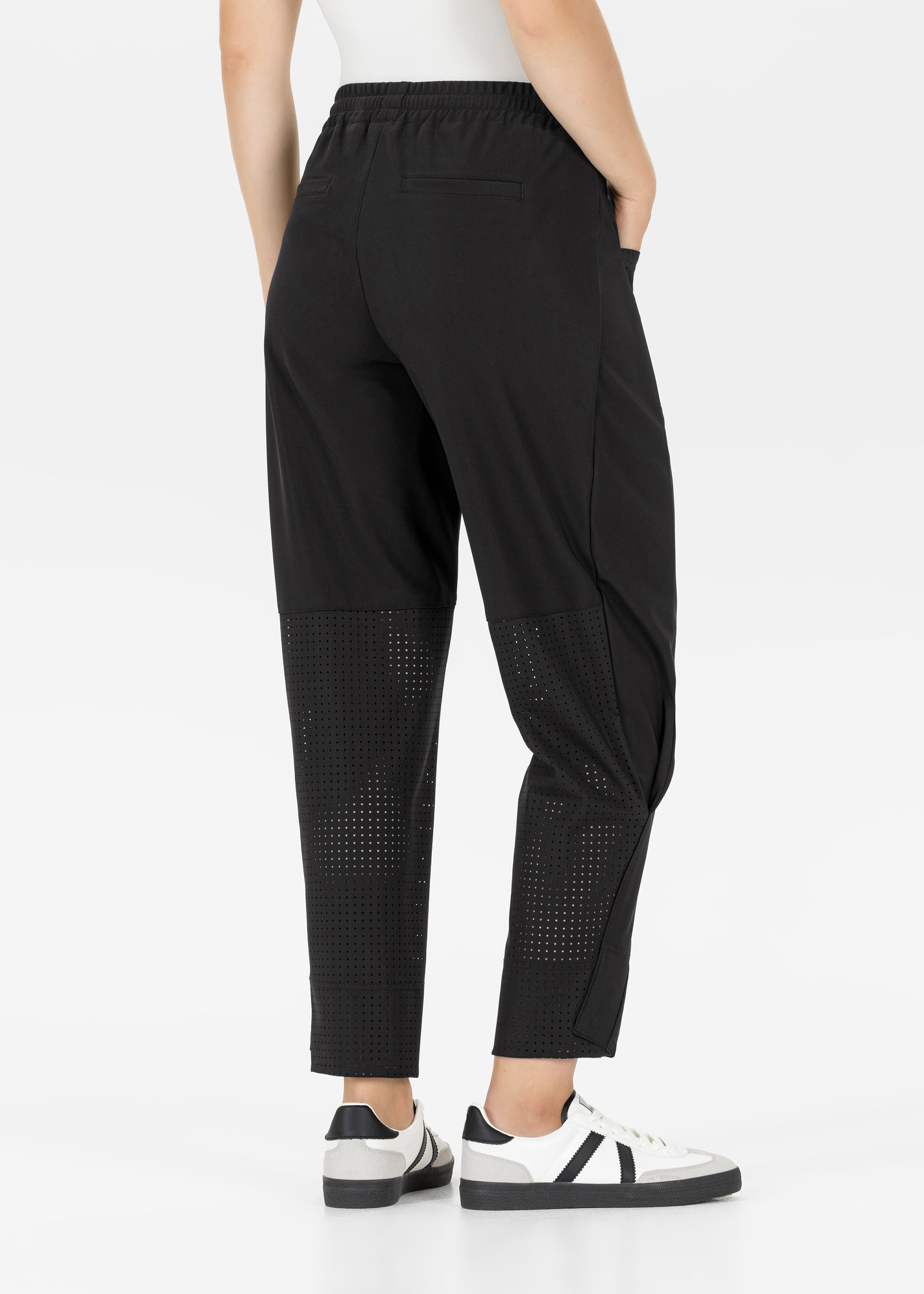 Stehmann Raveni Jogpants 7/8 bonded schwarz O-Shape